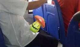 男生撸管视频,男生撸管视频的隐秘世界